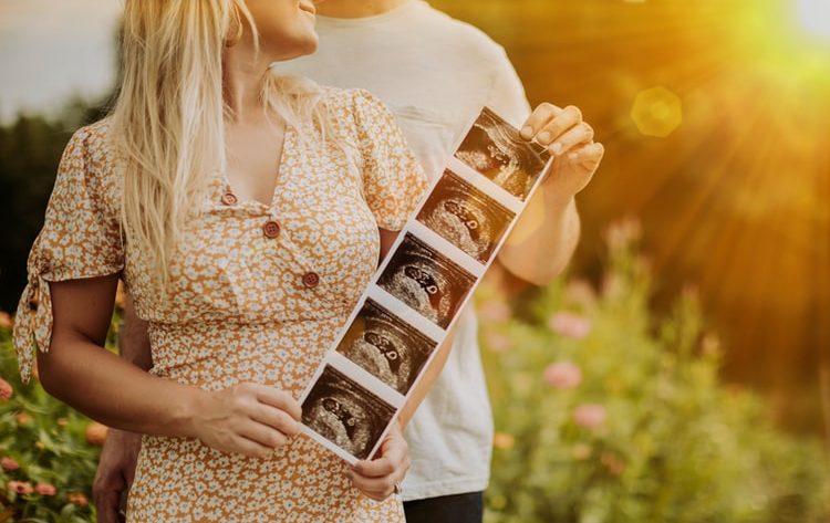 mengetahui masa subur menggunakan alat tes ovulasi